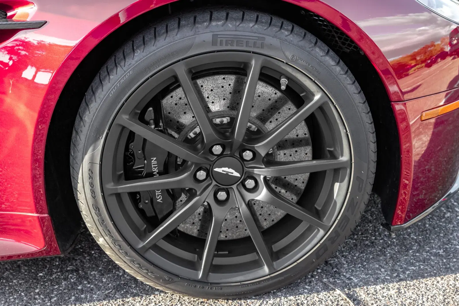 3k-Mile 2017 Aston Martin V12 Vantage S Roadster 7-Speed