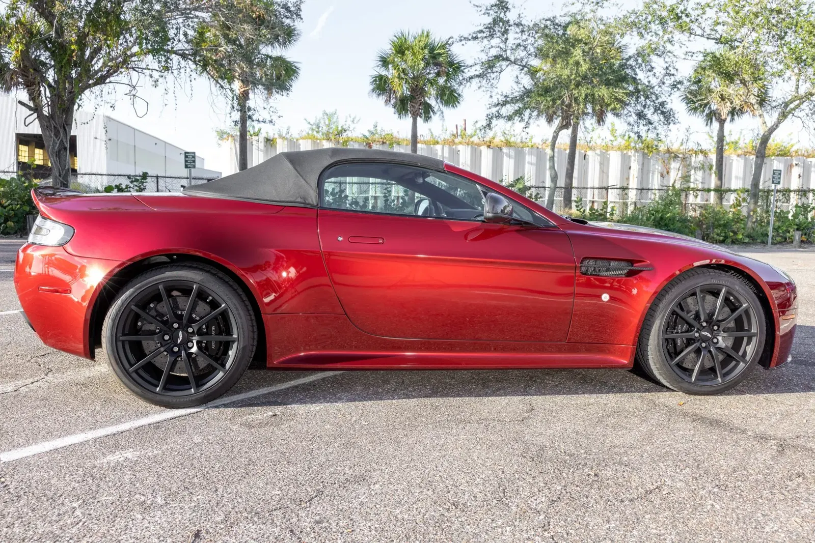 3k-Mile 2017 Aston Martin V12 Vantage S Roadster 7-Speed