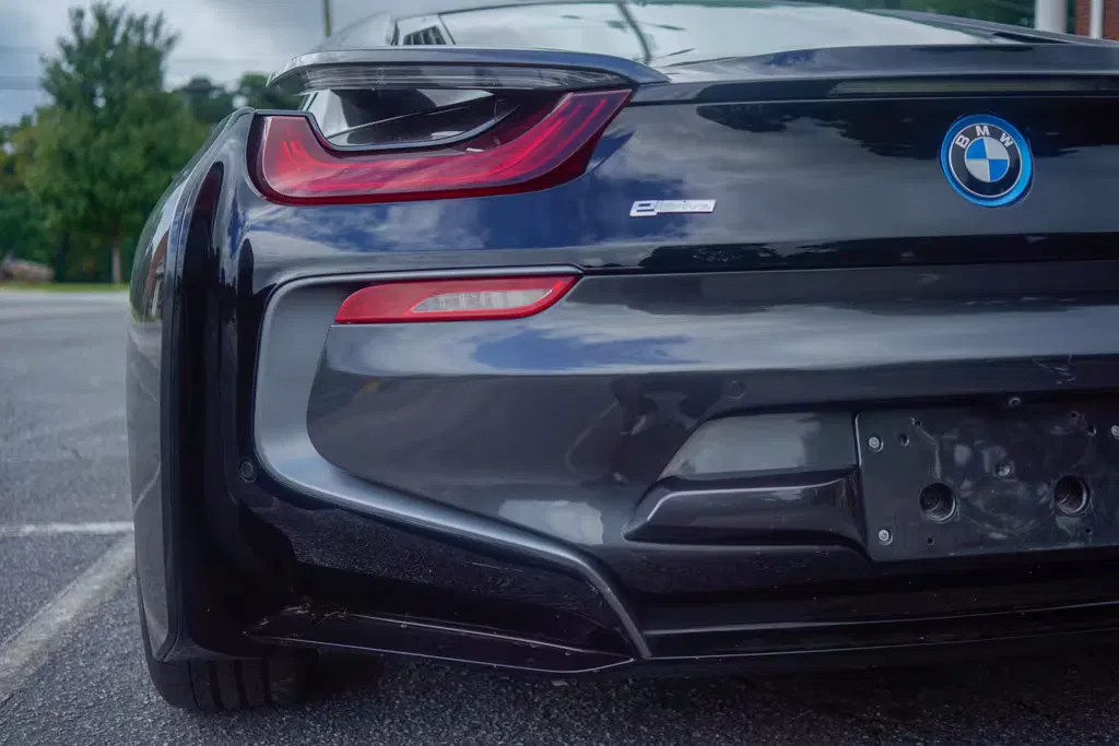 2016 BMW I8 Giga World