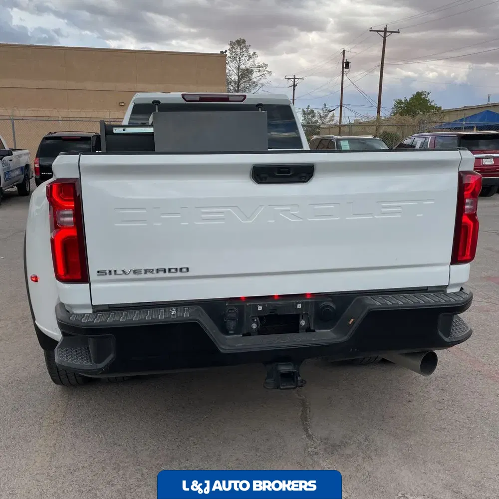 2022 Chevrolet Silverado 3500HD Work Truck