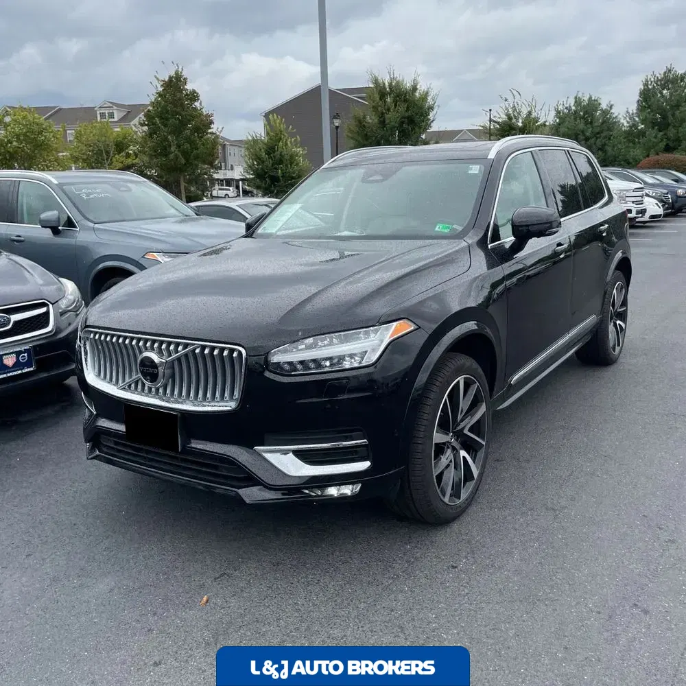2024 Volvo XC90 B6 - Ultimate