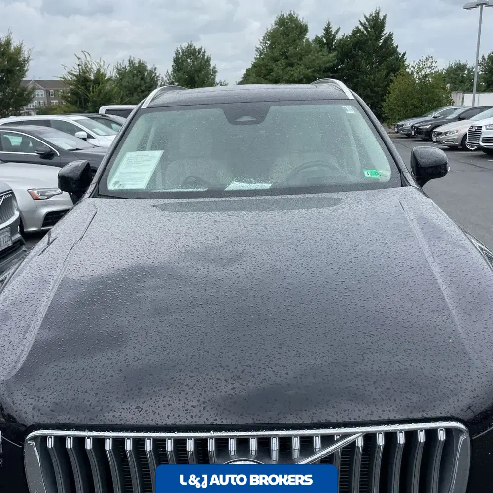 2024 Volvo XC90 B6 - Ultimate