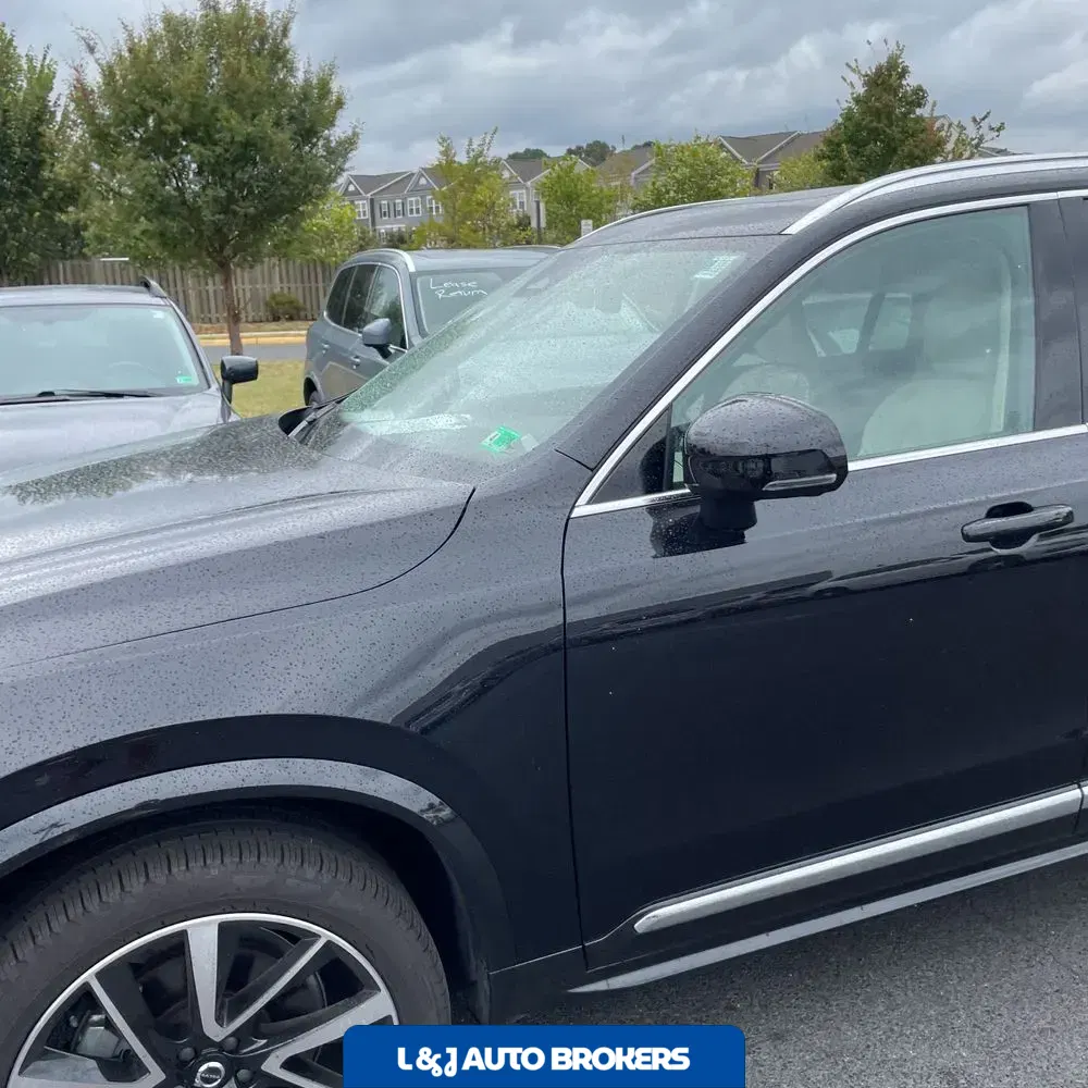 2024 Volvo XC90 B6 - Ultimate