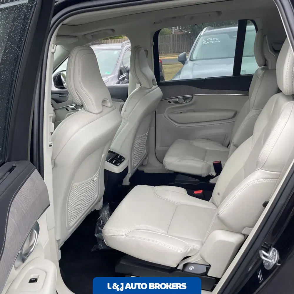 2024 Volvo XC90 B6 - Ultimate