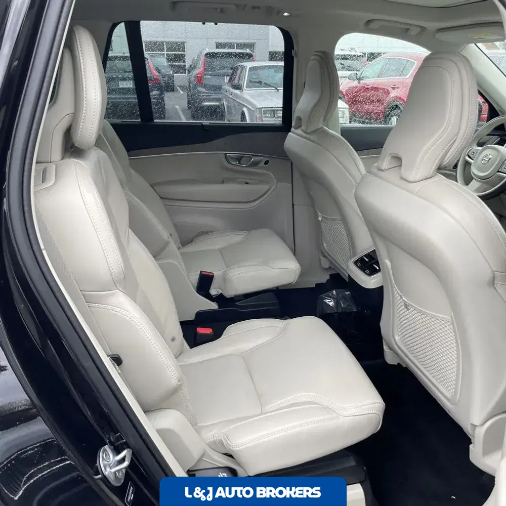 2024 Volvo XC90 B6 - Ultimate