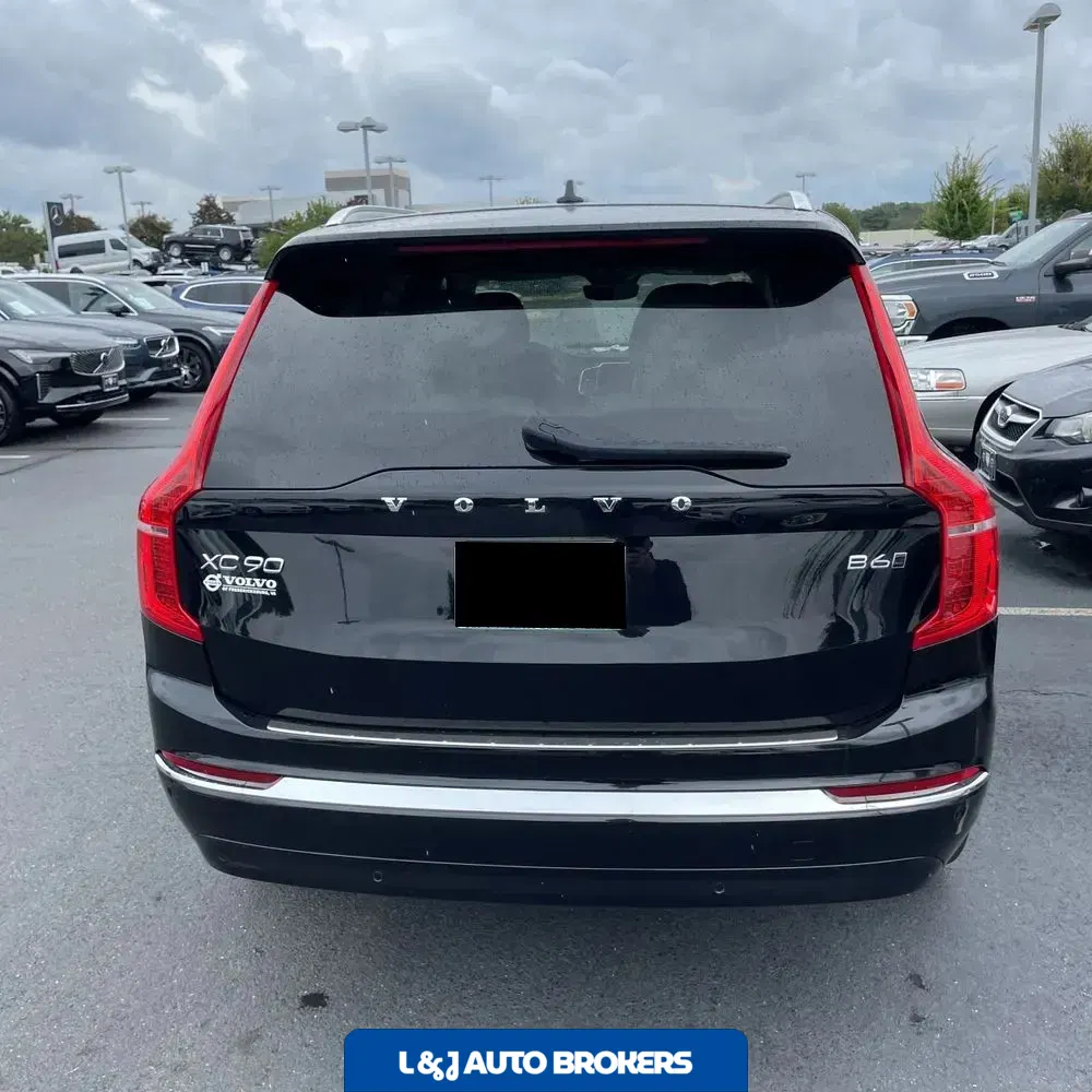 2024 Volvo XC90 B6 - Ultimate