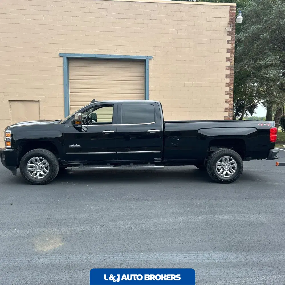 2019 Chevrolet Silverado 3500HD High Country