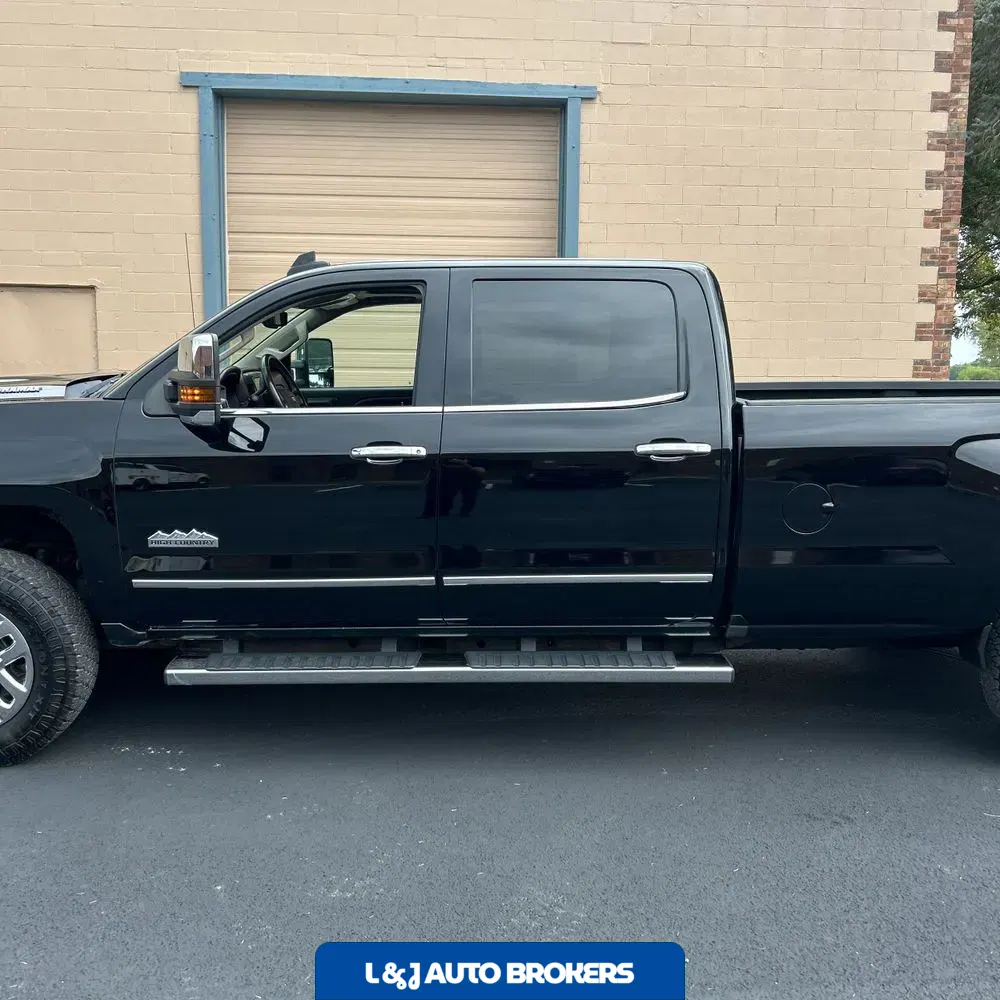 2019 Chevrolet Silverado 3500HD High Country