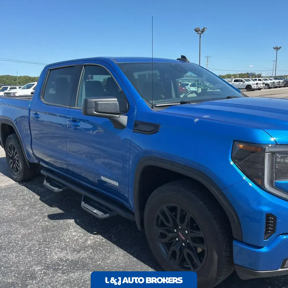 2024 GMC Sierra 1500 Elevation