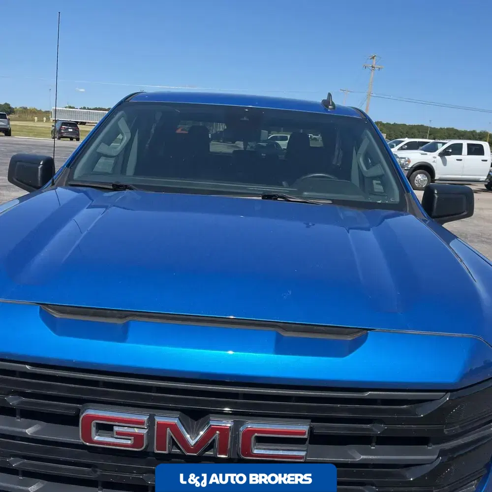 2024 GMC Sierra 1500 Elevation