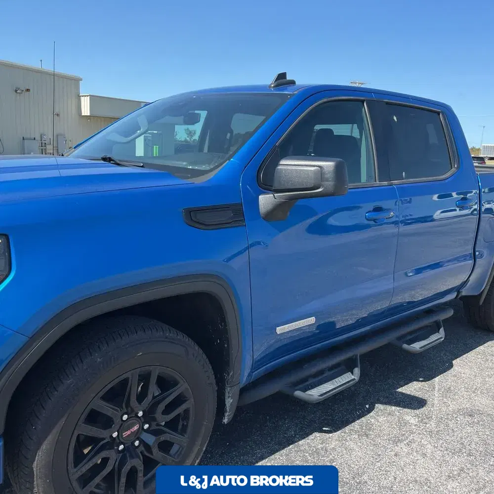 2024 GMC Sierra 1500 Elevation