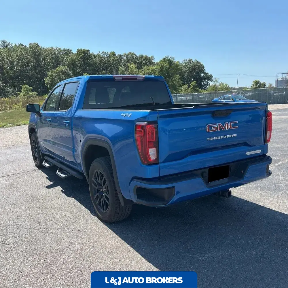 2024 GMC Sierra 1500 Elevation