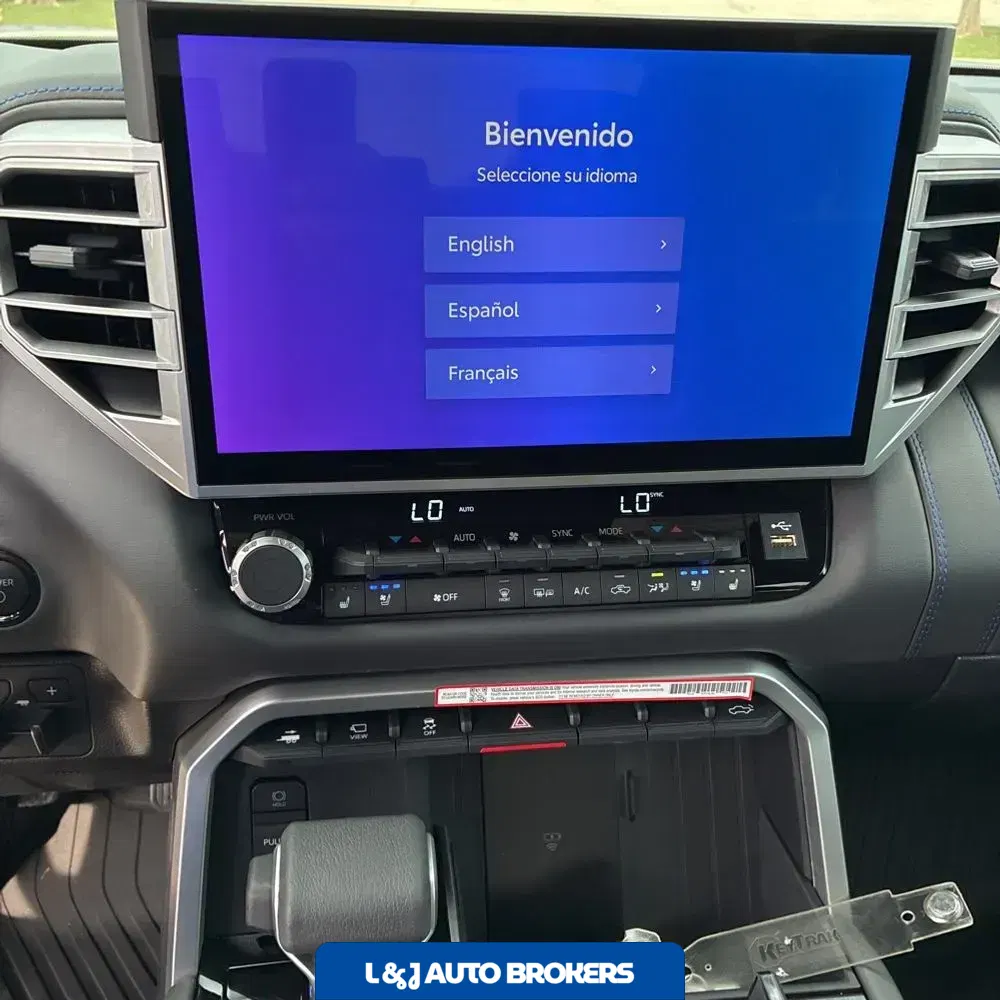 2025 Toyota Tundra Platinum HV