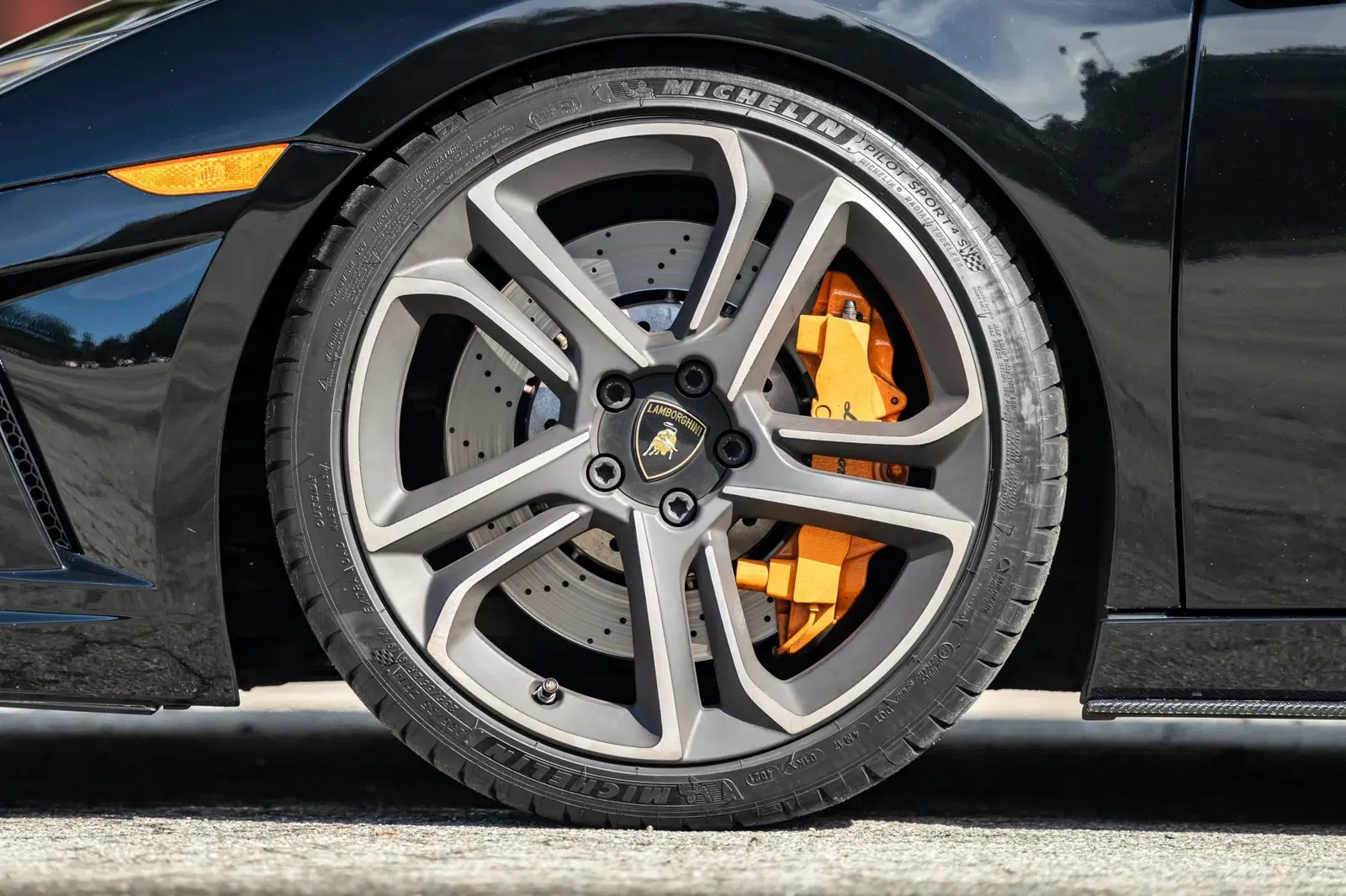 2013 Lamborghini Gallardo LP560-4 Coupe
