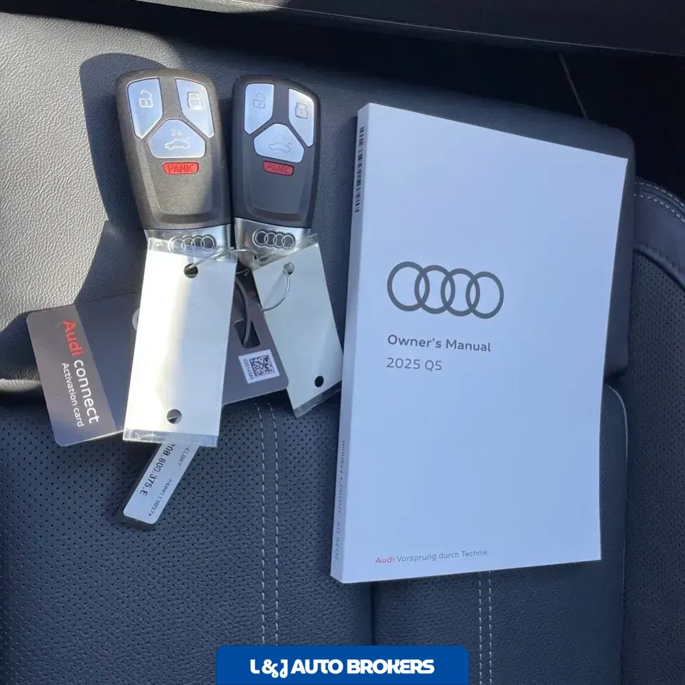 2025 Audi Q5 S-Line Prem+ 55 PHEV