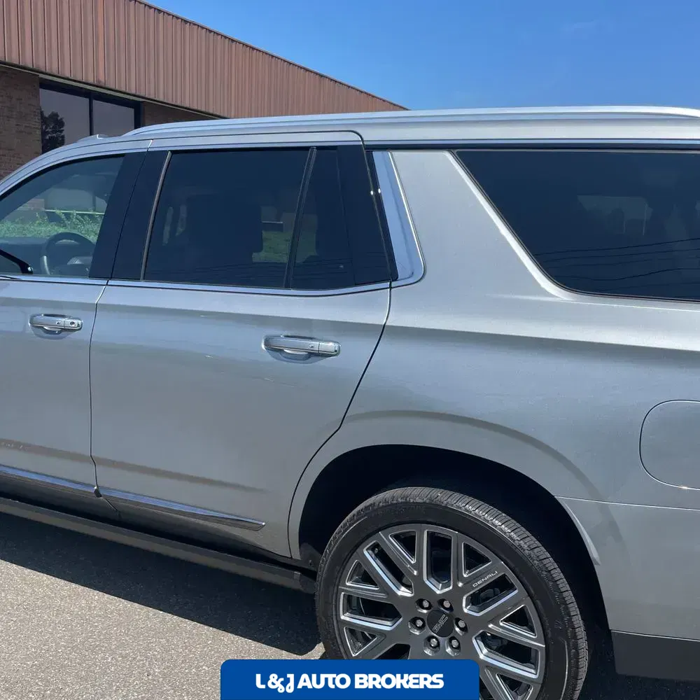 2025 GMC Yukon Denali Ultimate