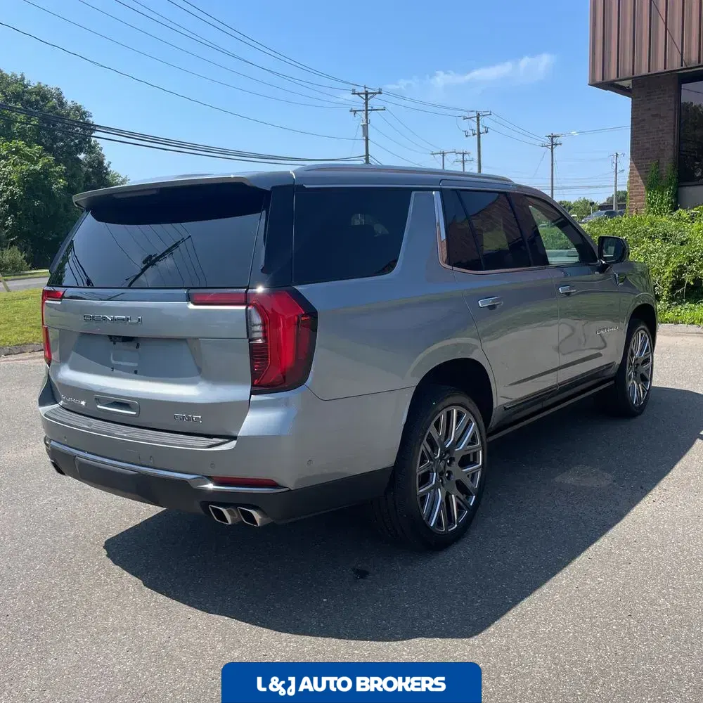 2025 GMC Yukon Denali Ultimate