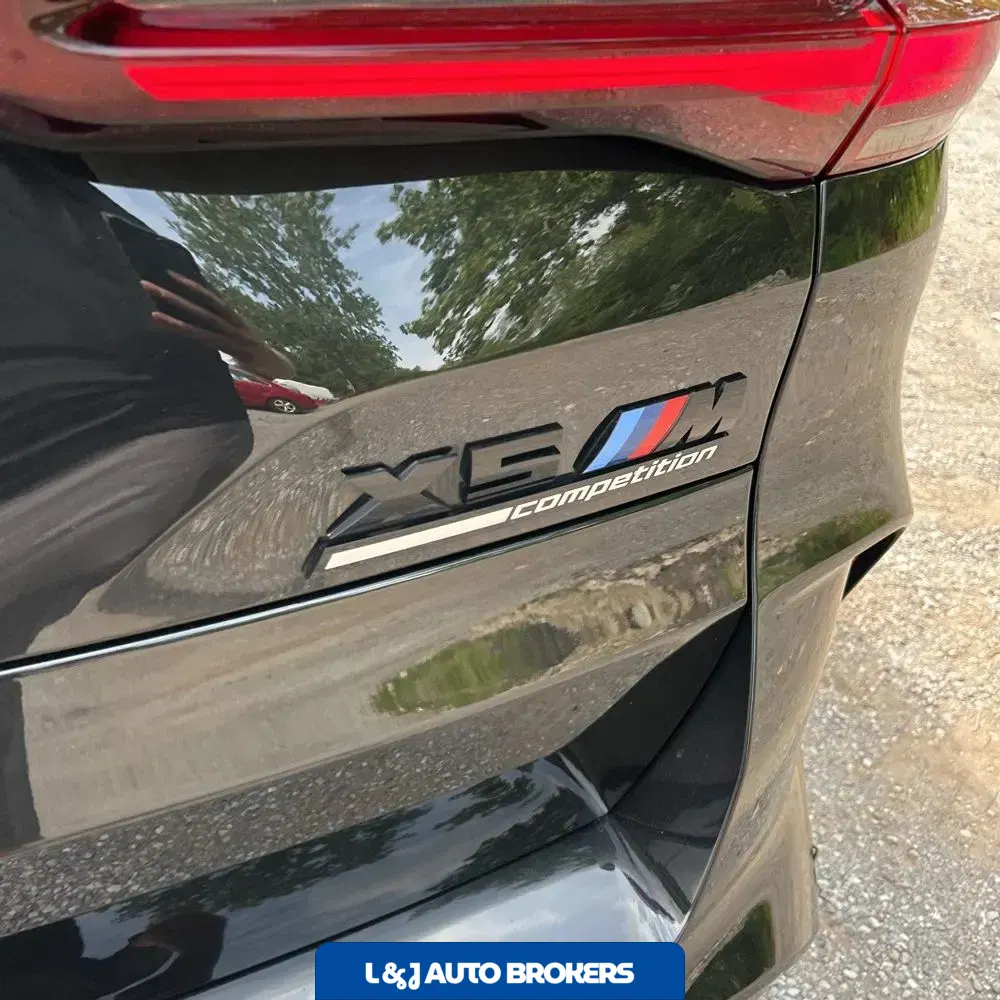 2021 BMW X5 M