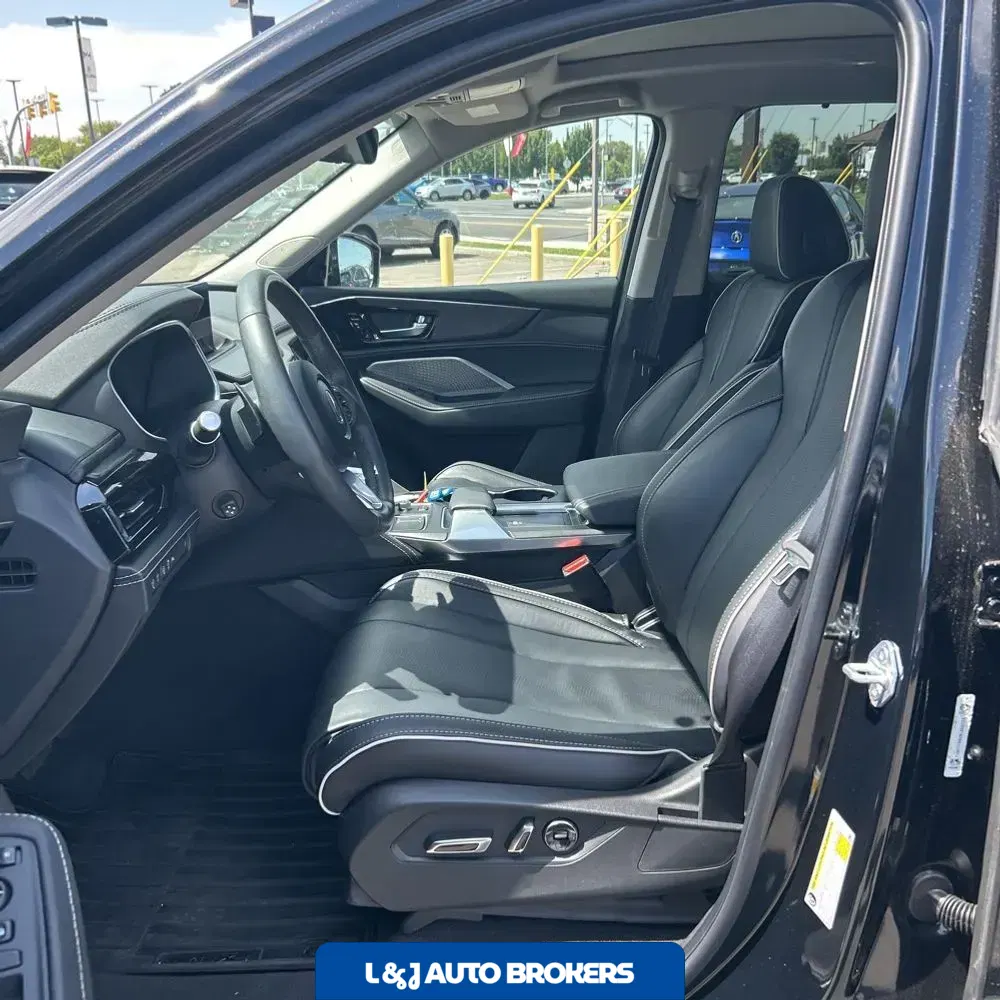 2024 Acura MDX SH-AWD w/Advance