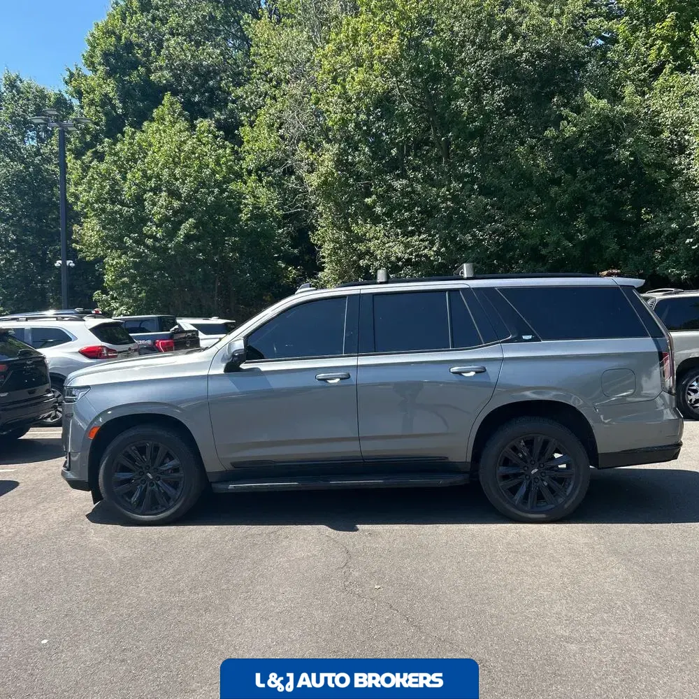2021 Cadillac Escalade Sport