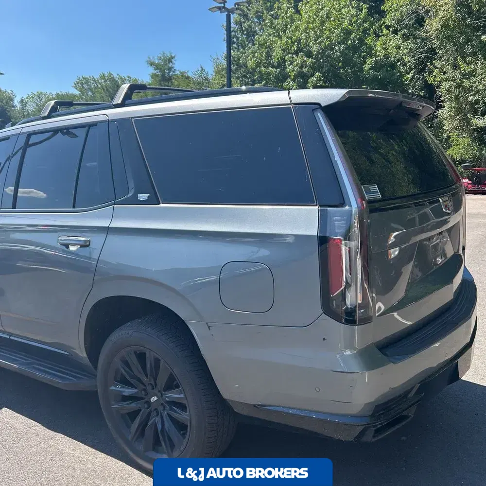 2021 Cadillac Escalade Sport