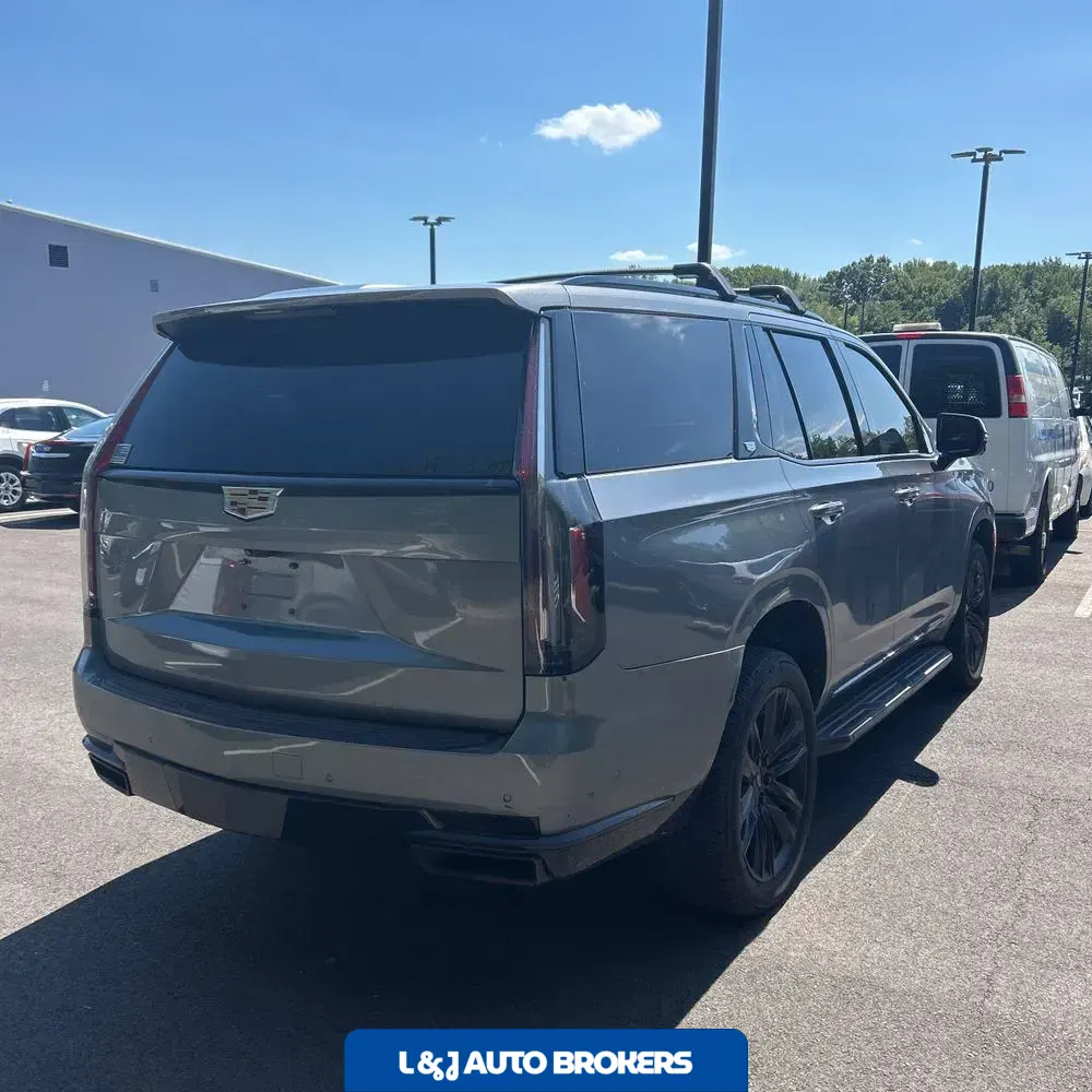 2021 Cadillac Escalade Sport