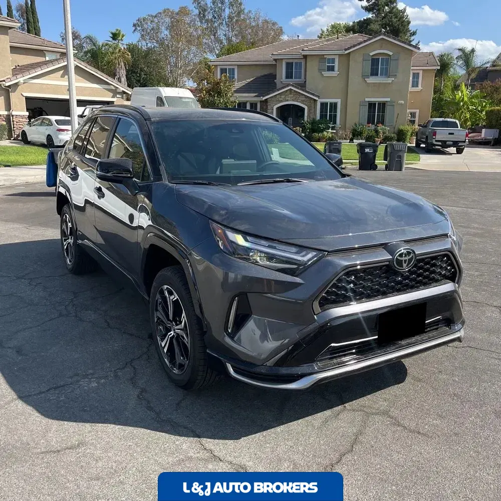 2025 Toyota RAV4 Plug-in Hybrid XSE