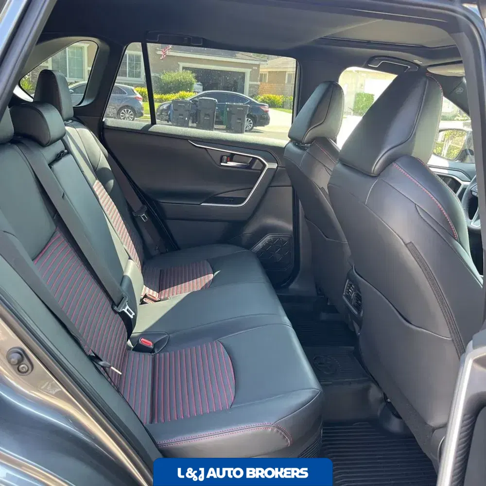 2025 Toyota RAV4 Plug-in Hybrid XSE