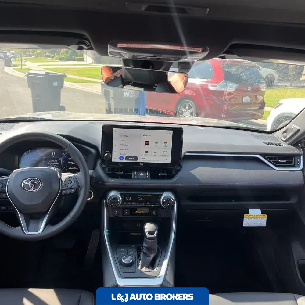 2025 Toyota RAV4 Plug-in Hybrid XSE