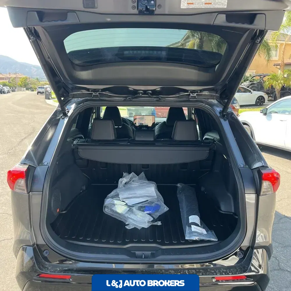2025 Toyota RAV4 Plug-in Hybrid XSE