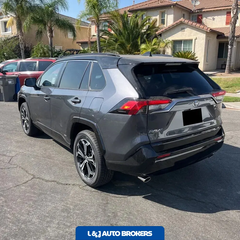 2025 Toyota RAV4 Plug-in Hybrid XSE