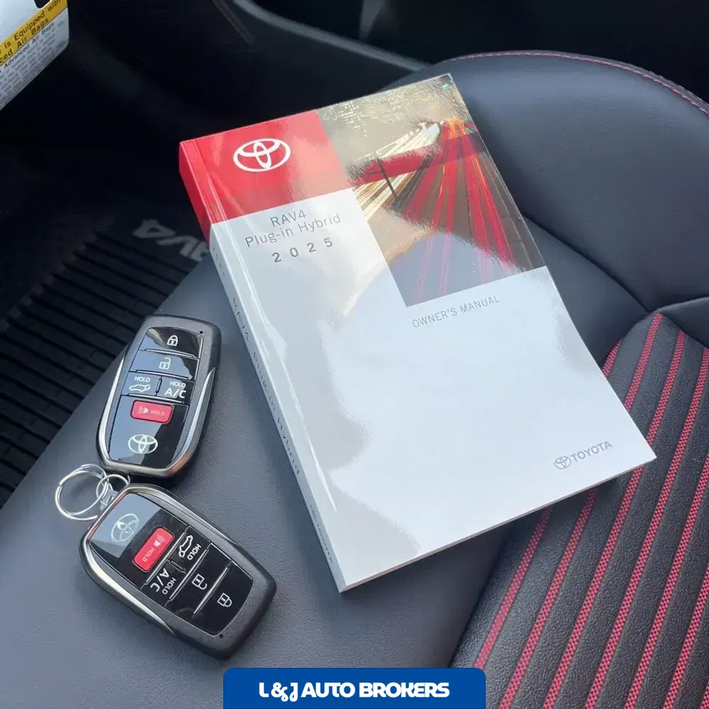 2025 Toyota RAV4 Plug-in Hybrid XSE