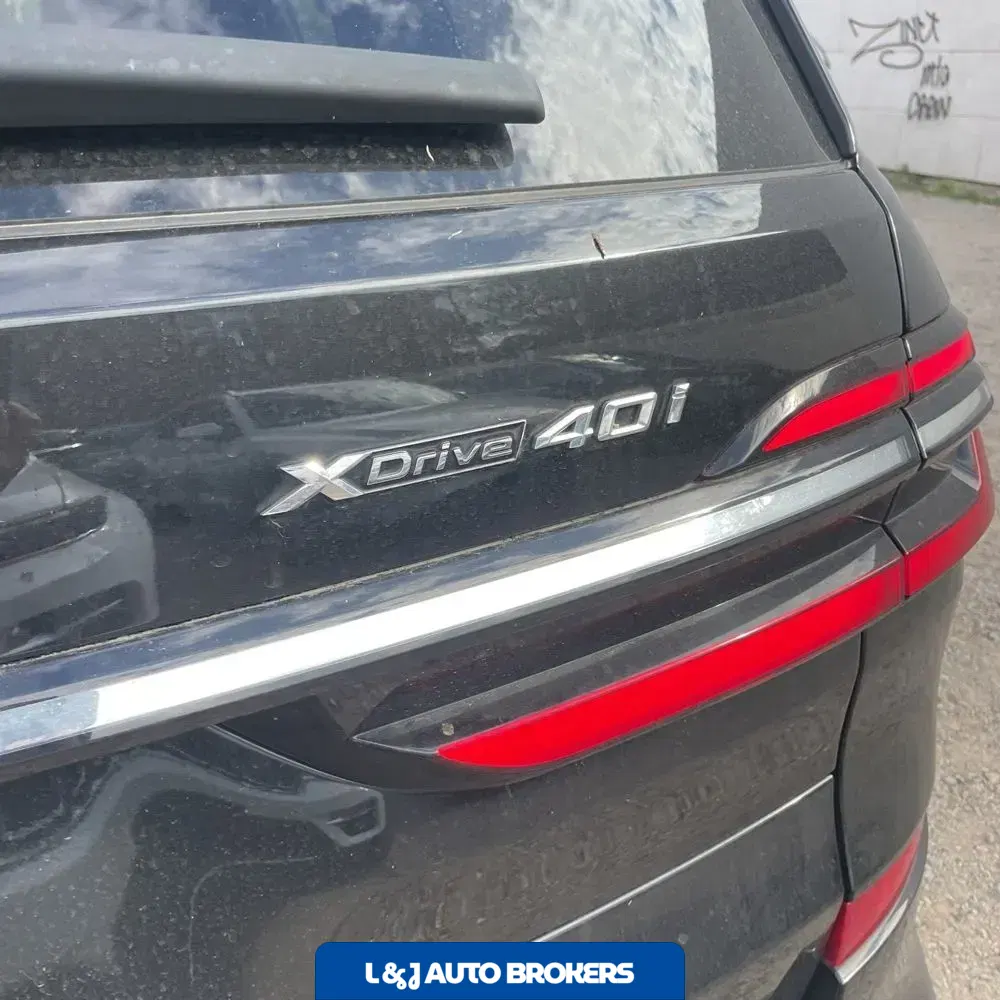 2023 BMW X7 XDrive40i