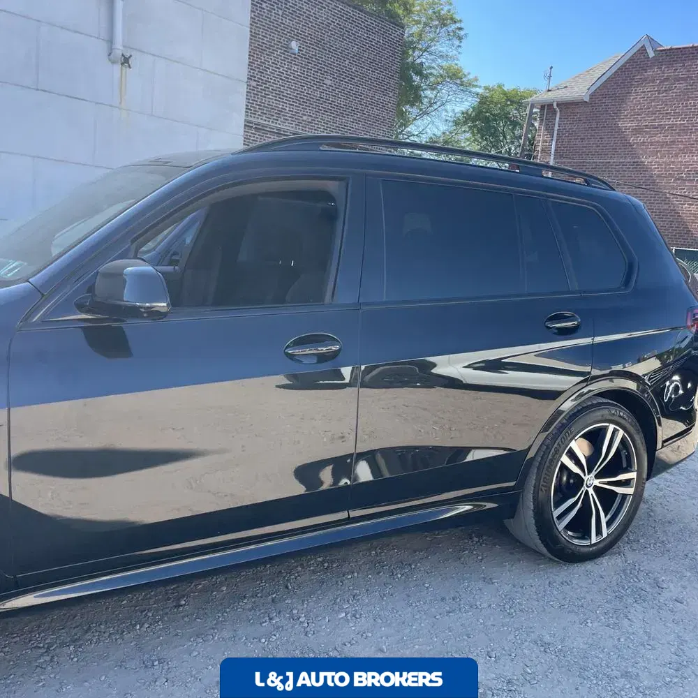 2023 BMW X7 XDrive40i