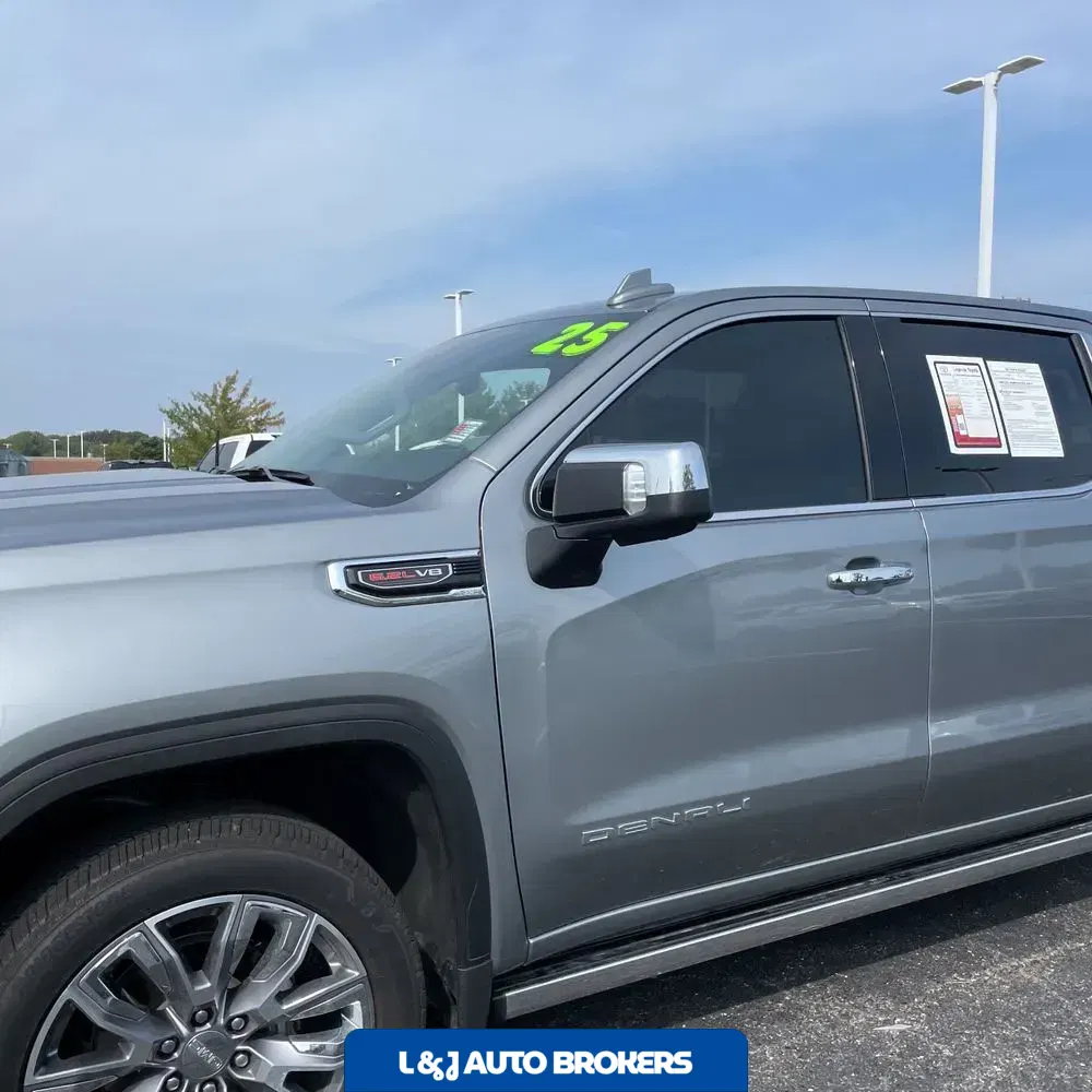 2025 GMC Sierra 1500 Denali