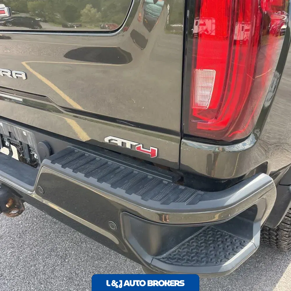 2023 GMC Sierra 2500HD AT4