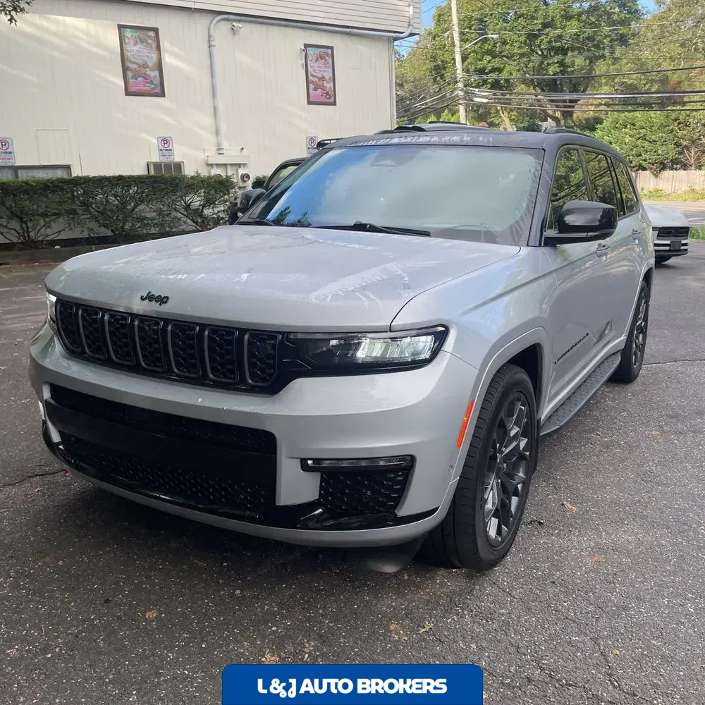 2023 Jeep Grand Cherokee L Summit Reserve