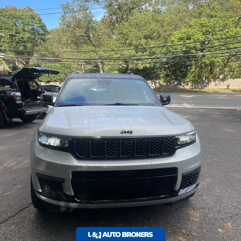 2023 Jeep Grand Cherokee L Summit Reserve