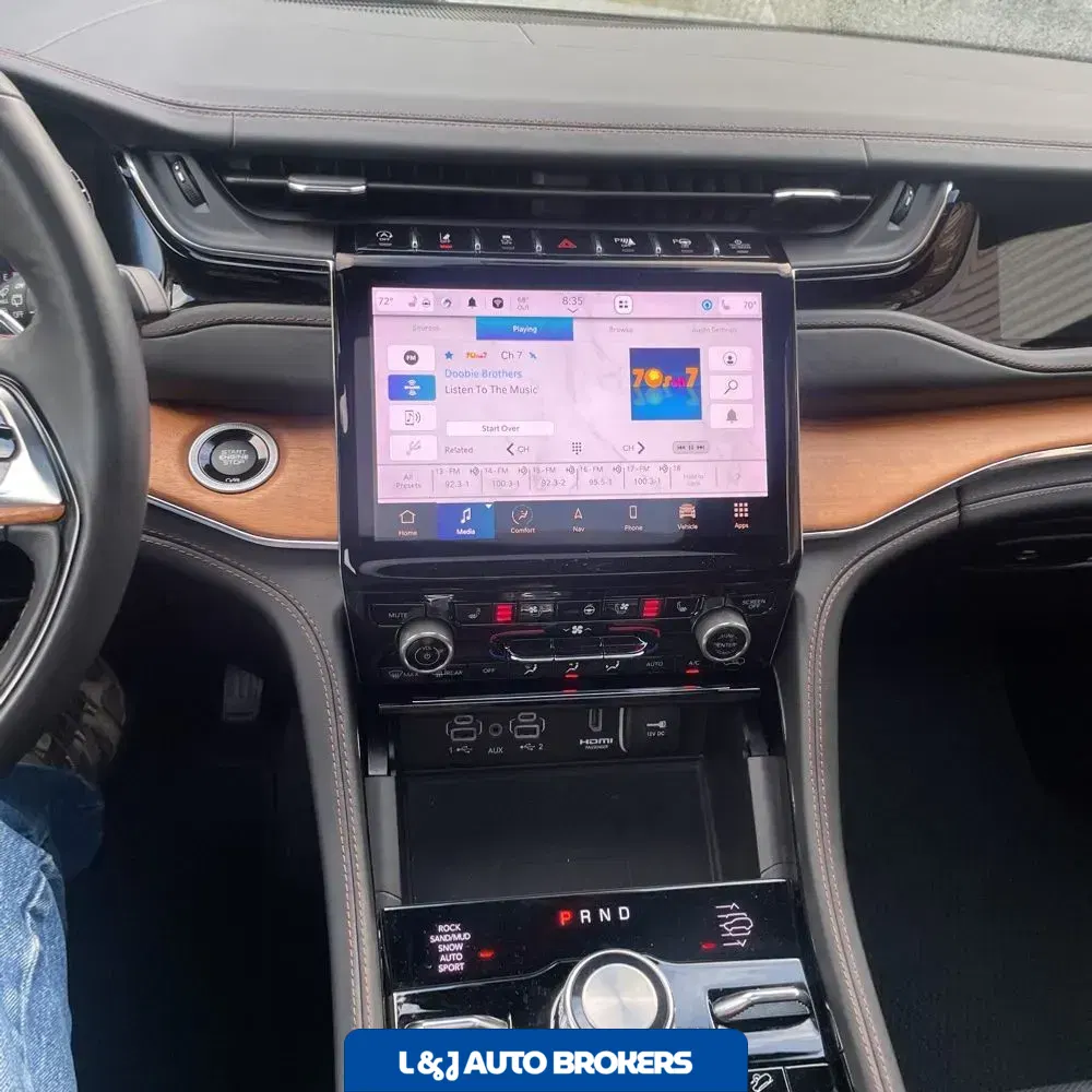 2023 Jeep Grand Cherokee L Summit Reserve