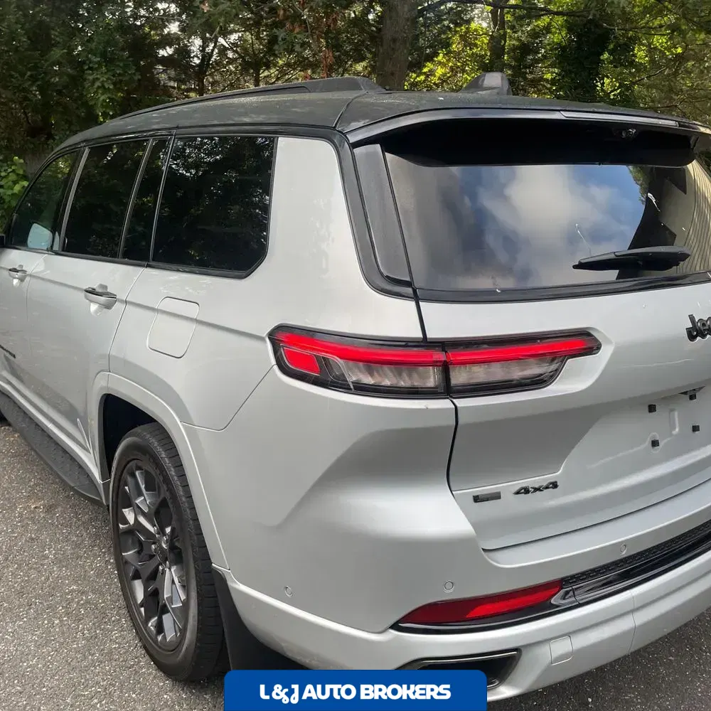 2023 Jeep Grand Cherokee L Summit Reserve