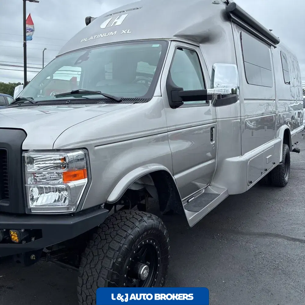 2022 Ford Commercial Vans E450