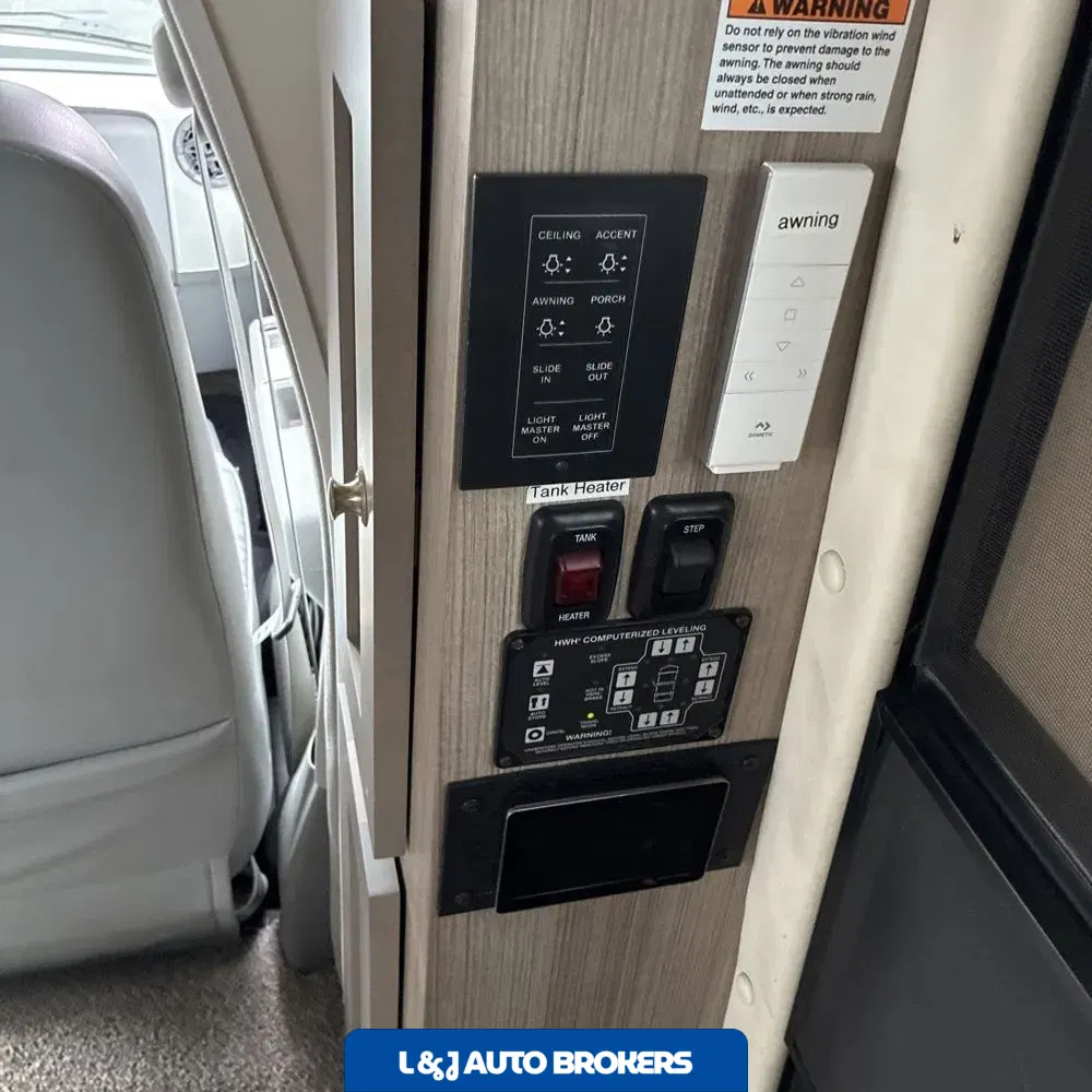2022 Ford Commercial Vans E450