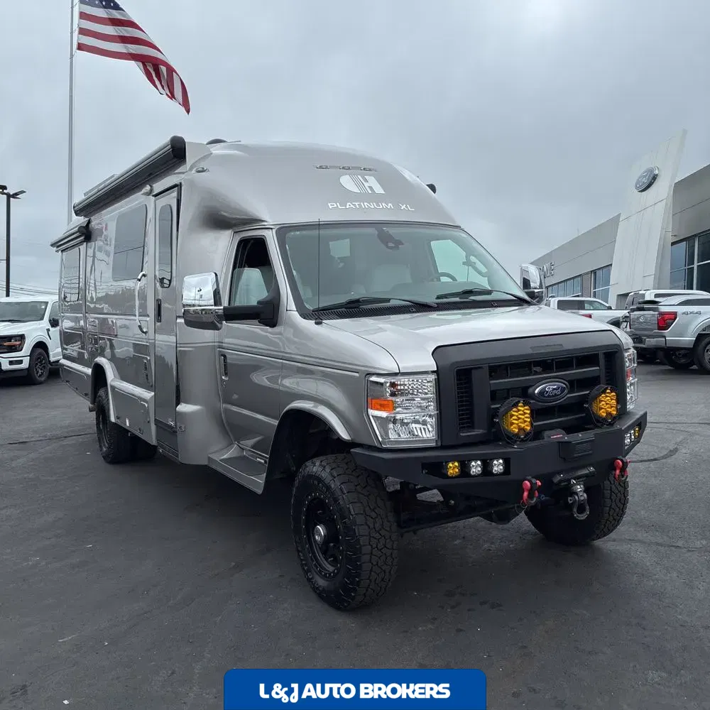 2022 Ford Commercial Vans E450