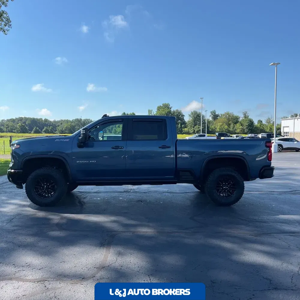 2024 Chevrolet Silverado 2500HD ZR2
