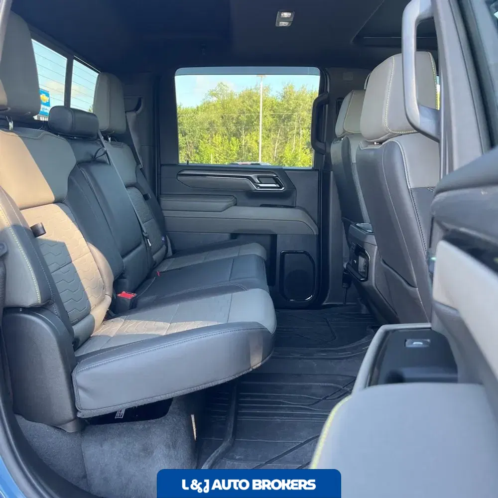 2024 Chevrolet Silverado 2500HD ZR2