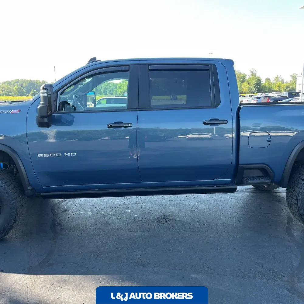 2024 Chevrolet Silverado 2500HD ZR2