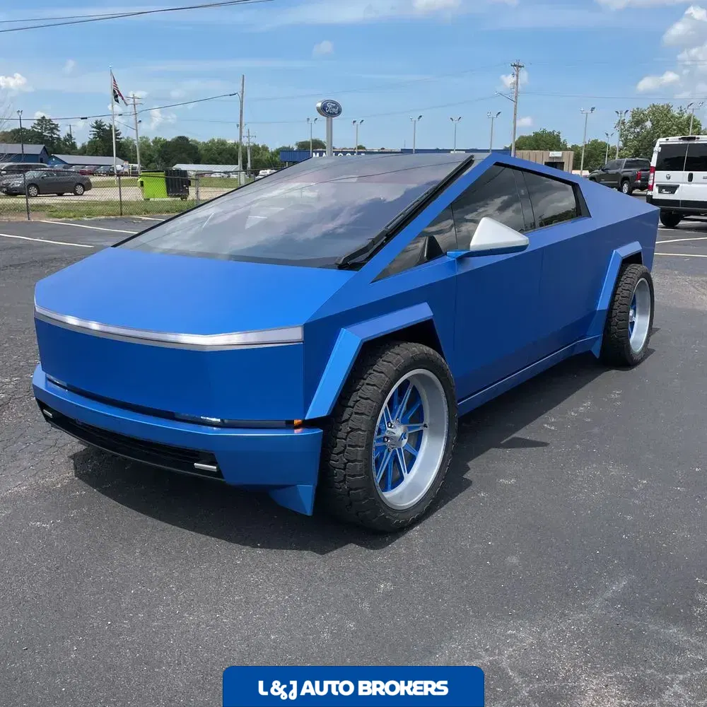 2024 Tesla Cybertruck Base