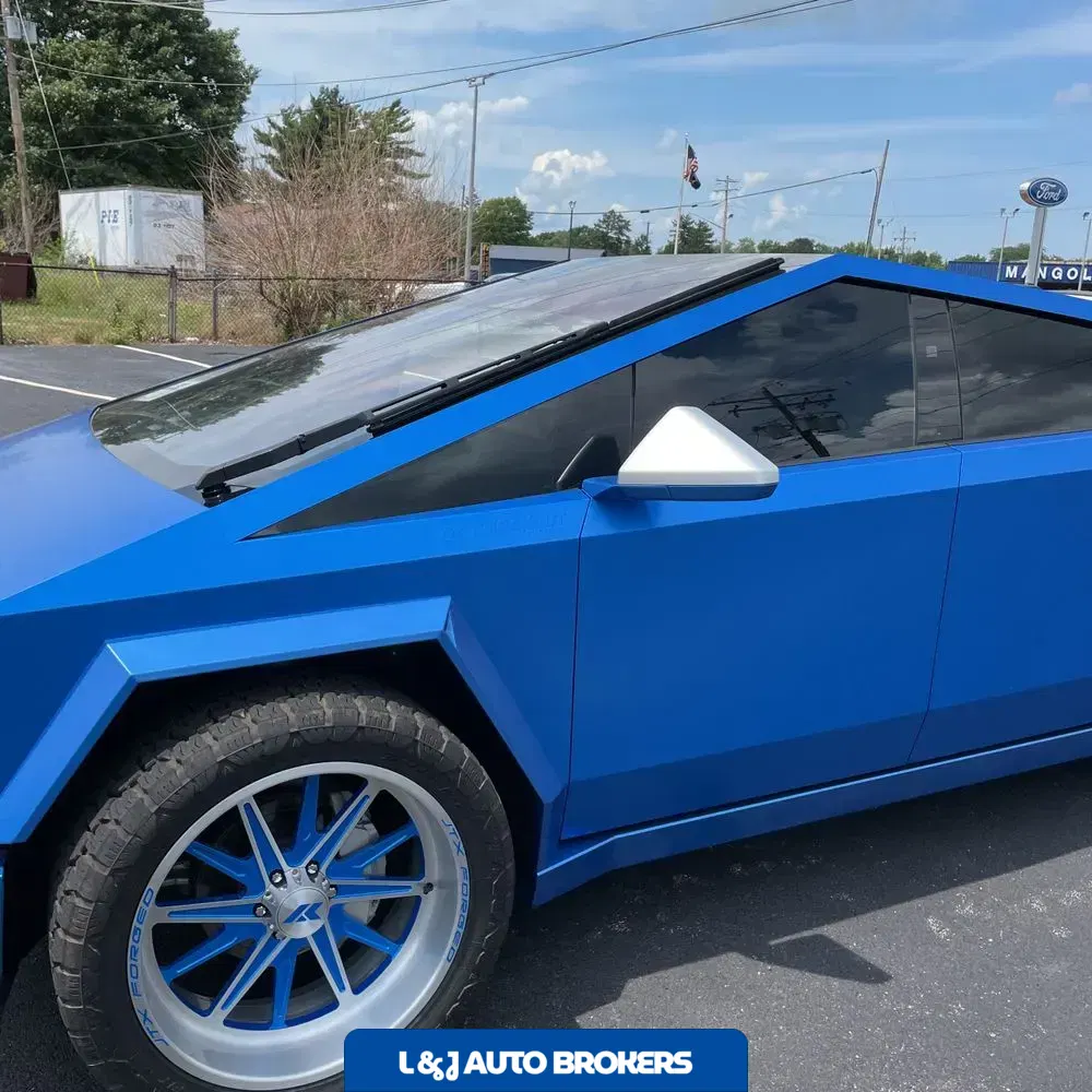 2024 Tesla Cybertruck Base