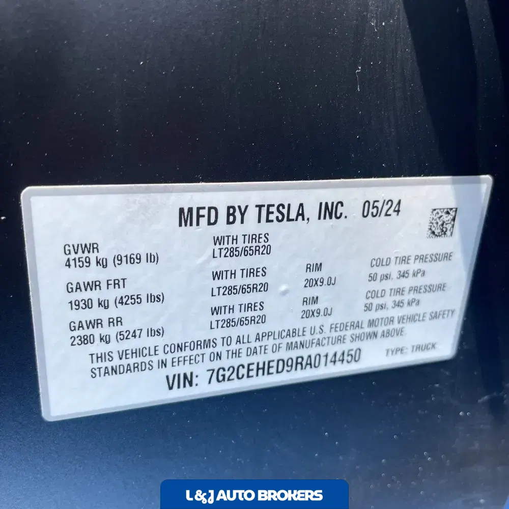 2024 Tesla Cybertruck Base