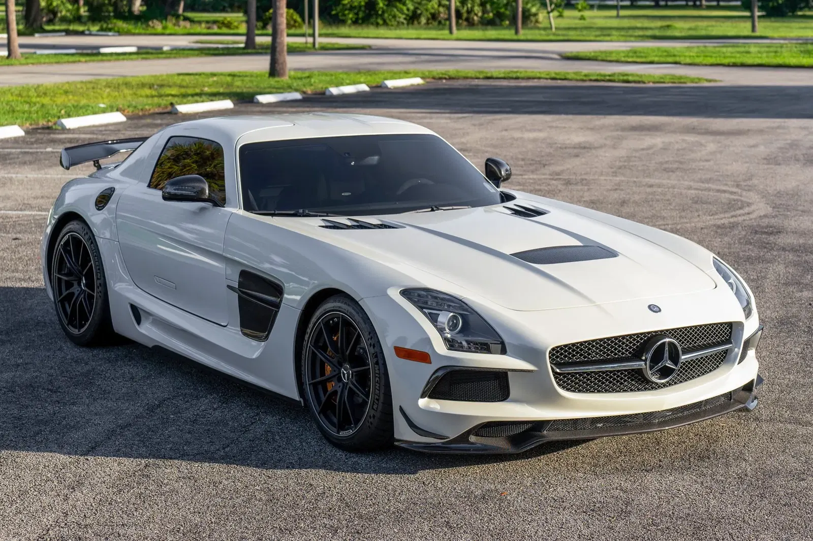 6k-Mile 2014 Mercedes-Benz SLS AMG Black Series